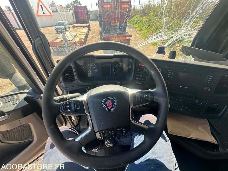 CAMION TRACTEUR SCANIA R450 - 2019 - Tracteur routier: photos 4 CAMION TRACTEUR SCANIA R450 - 2019 - Tracteur routier: photos 4