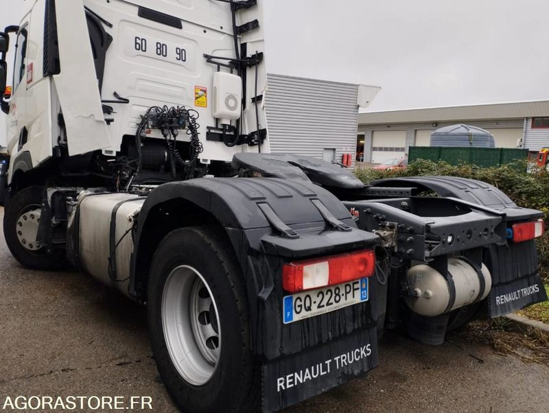 RENAULT T 480 - Tracteur routier: photos 4 RENAULT T 480 - Tracteur routier: photos 4