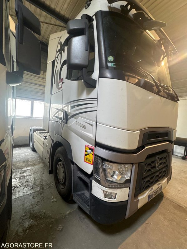 RENAULT T520 HIGH - 907 798KM - 2015 - Tracteur routier: photos 5 RENAULT T520 HIGH - 907 798KM - 2015 - Tracteur routier: photos 5