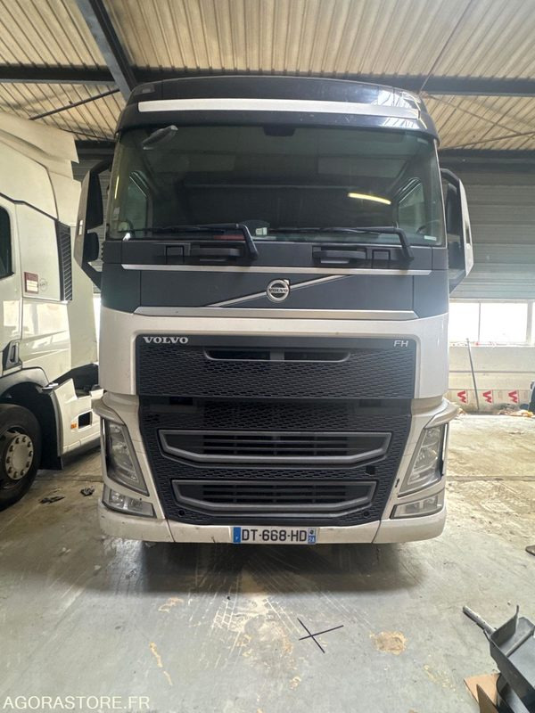 VOLVO FH 500 - 616 540KM - Tracteur routier: photos 1 VOLVO FH 500 - 616 540KM - Tracteur routier: photos 1