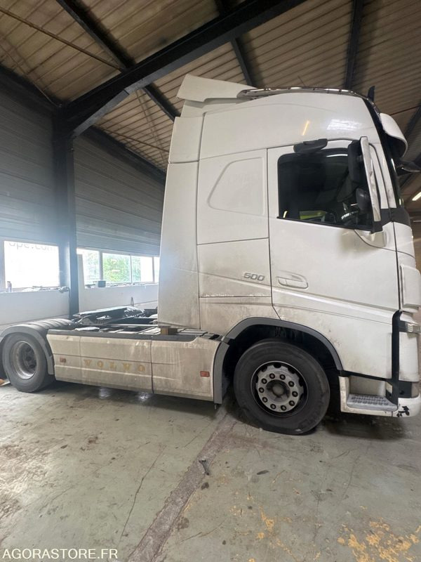 VOLVO FH 500 - 744 180 km - Tracteur routier: photos 2 VOLVO FH 500 - 744 180 km - Tracteur routier: photos 2