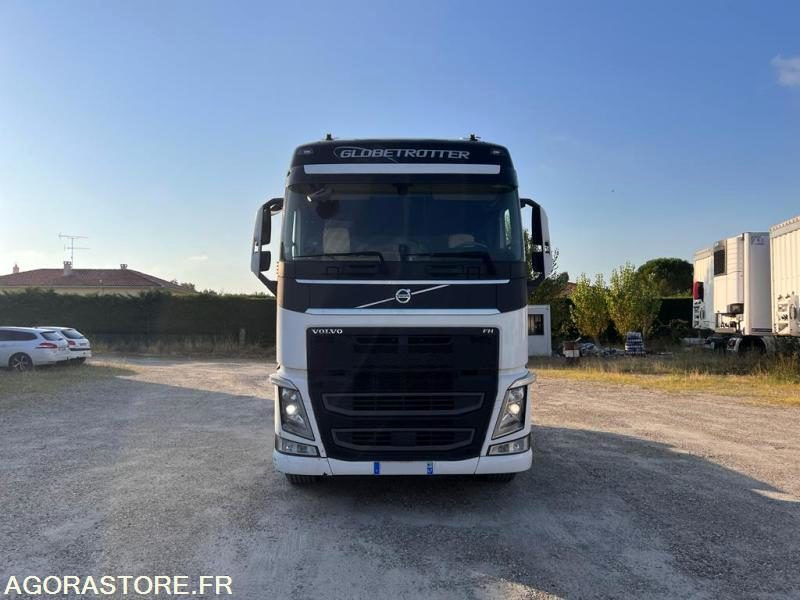 VOLVO FH 540 - 2016 - 1 080 000 KM - Tracteur routier: photos 2 VOLVO FH 540 - 2016 - 1 080 000 KM - Tracteur routier: photos 2