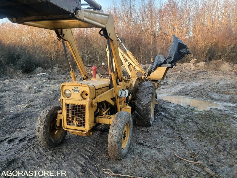 Tractopelle massey ferguson mf205 industriel - Tractopelle: photos 3 Tractopelle massey ferguson mf205 industriel - Tractopelle: photos 3