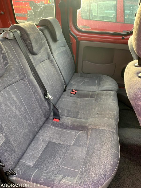 VLR RENAULT KANGOO1 8531XQ76 - Fourgonnette: photos 5 VLR RENAULT KANGOO1 8531XQ76 - Fourgonnette: photos 5