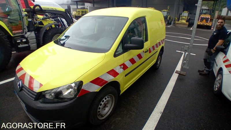 VOLKSWAGEN CADDY 4X4 2.0 TDI110 (FV0312) - Fourgonnette: photos 2 VOLKSWAGEN CADDY 4X4 2.0 TDI110 (FV0312) - Fourgonnette: photos 2