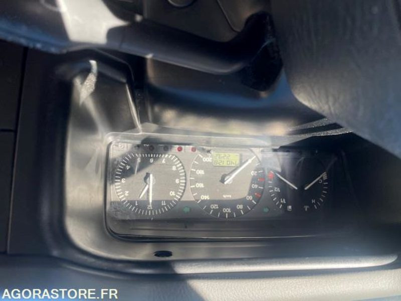 VOLKSWAGEN TRANSPORT 9 PLACES - Minibus, Transport de personnes: photos 2 VOLKSWAGEN TRANSPORT 9 PLACES - Minibus, Transport de personnes: photos 2