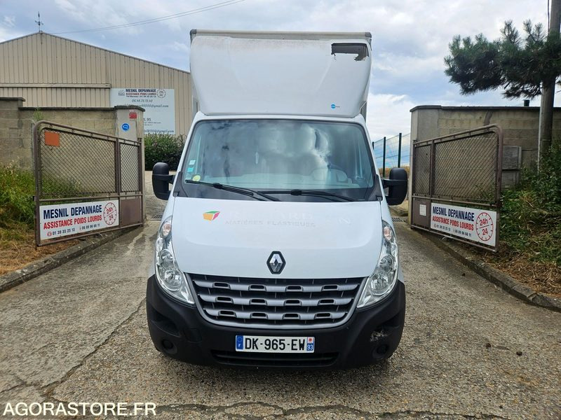 Renault master 2.3 dci 125cv savoyard - 2014 - MOTEUR NEUF - Véhicule utilitaire: photos 1 Renault master 2.3 dci 125cv savoyard - 2014 - MOTEUR NEUF - Véhicule utilitaire: photos 1