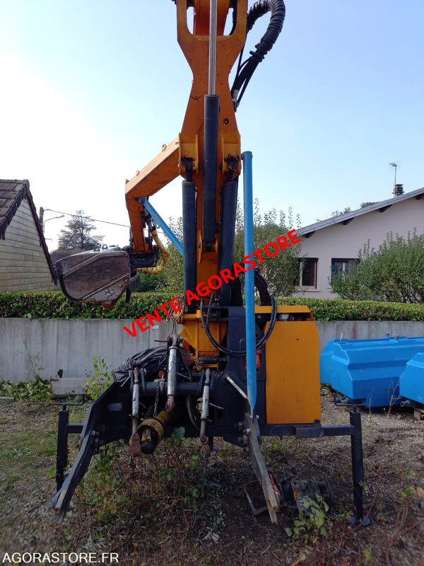 Vends épareuse NOREMAT MAGISTRA M60 - Matériel de jardinage: photos 2 Vends épareuse NOREMAT MAGISTRA M60 - Matériel de jardinage: photos 2