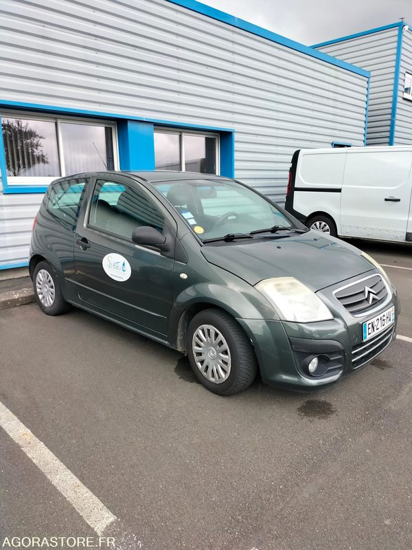Voiture Citroen C2 - 135000km - Voiture: photos 1 Voiture Citroen C2 - 135000km - Voiture: photos 1
