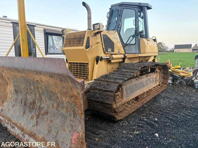 Bull komatsu d61exl-12 - 2001 - 11 258h - Bulldozer: photos 2 Bull komatsu d61exl-12 - 2001 - 11 258h - Bulldozer: photos 2