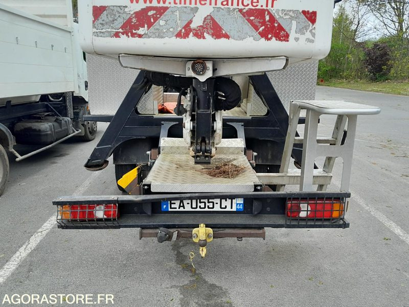 Camion Nacelle nissan cabstar moins de 3.5 t nacelle time france - Camion avec nacelle: photos 2 Camion Nacelle nissan cabstar moins de 3.5 t nacelle time france - Camion avec nacelle: photos 2