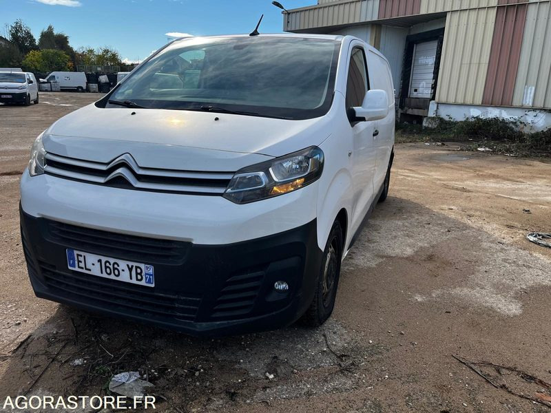 Citroen jumpy 2017 1.6hdi 341000km - Fourgon utilitaire: photos 5 Citroen jumpy 2017 1.6hdi 341000km - Fourgon utilitaire: photos 5