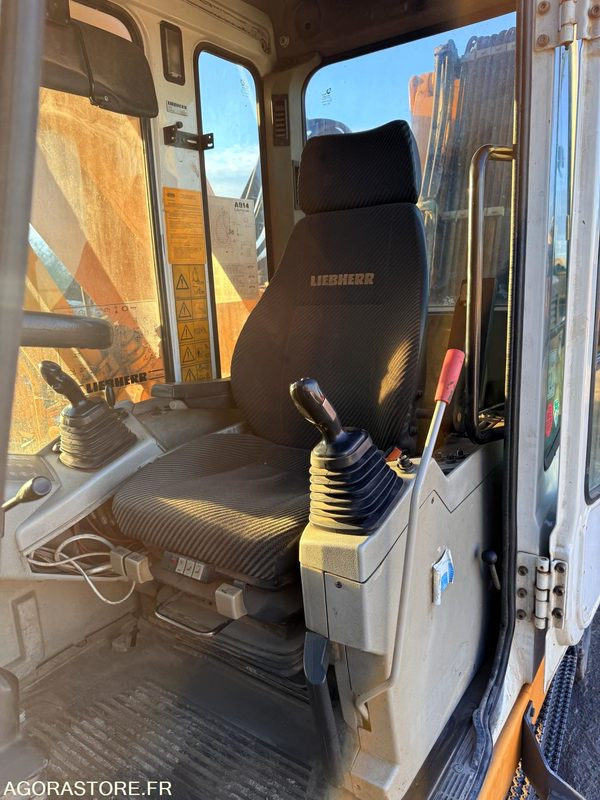 Pelle pelle liebherr A914 LITRONIC - 2002 - 20 000 heures ENTRETIEN LIEBHERR: photos 13