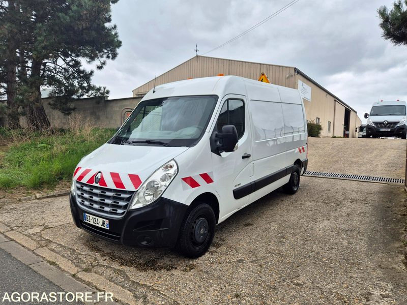 Renault master 2.3 dci 125 cv - 2011 - Fourgon utilitaire: photos 5 Renault master 2.3 dci 125 cv - 2011 - Fourgon utilitaire: photos 5