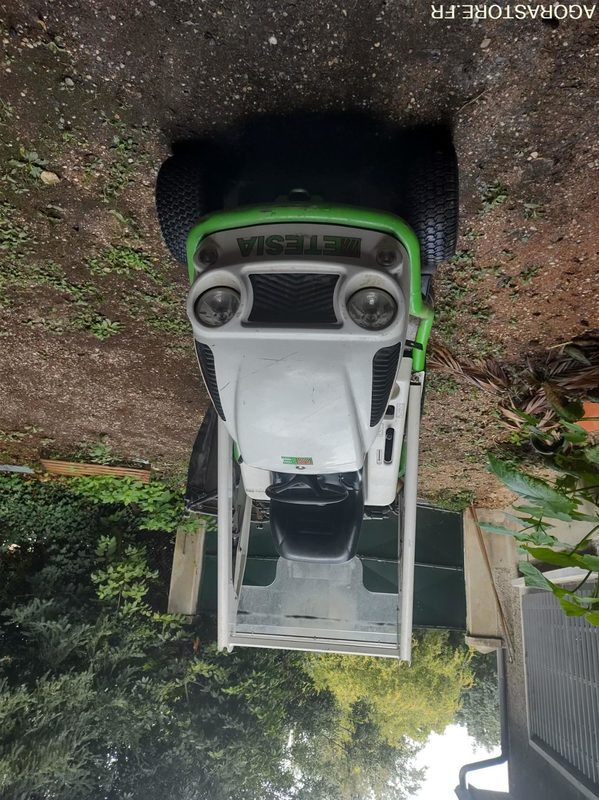Tondeuse Etesia H100 BLHP - Motofaucheuse: photos 2 Tondeuse Etesia H100 BLHP - Motofaucheuse: photos 2