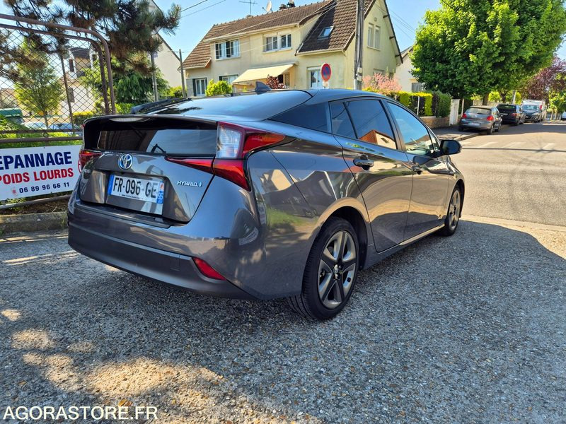 Toyota prius hybride 1.6 finition premium - 2020 - 106 500km - Voiture: photos 2 Toyota prius hybride 1.6 finition premium - 2020 - 106 500km - Voiture: photos 2
