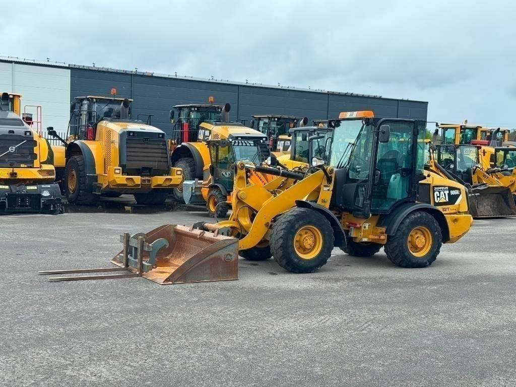 CAT 906 H 2 - Chargeuse sur pneus: photos 3 CAT 906 H 2 - Chargeuse sur pneus: photos 3