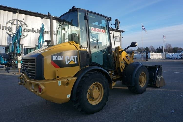 CAT 906 M - Chargeuse sur pneus: photos 2 CAT 906 M - Chargeuse sur pneus: photos 2