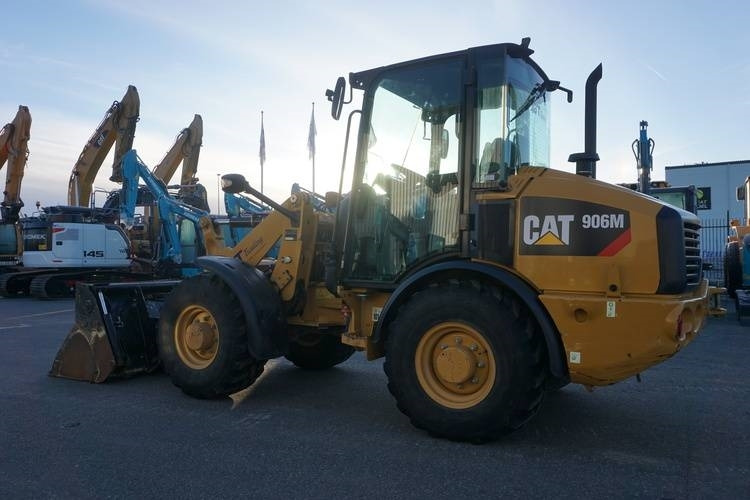 CAT 906 M - Chargeuse sur pneus: photos 3 CAT 906 M - Chargeuse sur pneus: photos 3