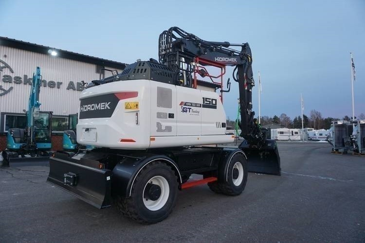 Hidromek HMK 150 WR-5 - Pelle sur pneus: photos 5 Hidromek HMK 150 WR-5 - Pelle sur pneus: photos 5