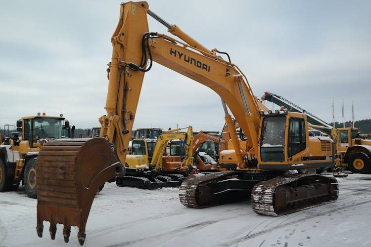 Hyundai R360L-7 - Pelle sur chenille: photos 3 Hyundai R360L-7 - Pelle sur chenille: photos 3