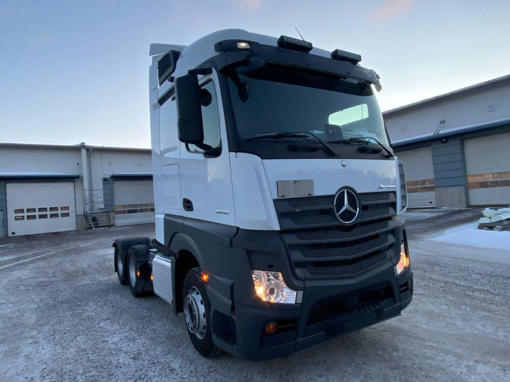 Mercedes-Benz Actros 2658 - Tracteur routier: photos 1 Mercedes-Benz Actros 2658 - Tracteur routier: photos 1