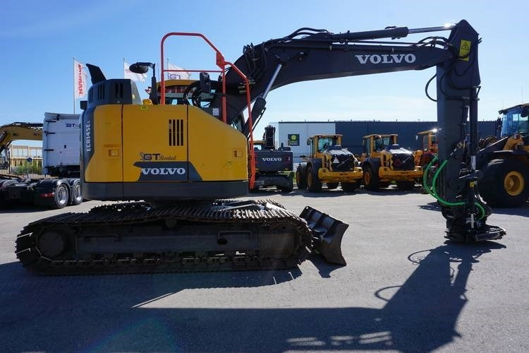 Volvo ECR 145 EL - Pelle sur chenille: photos 1 Volvo ECR 145 EL - Pelle sur chenille: photos 1