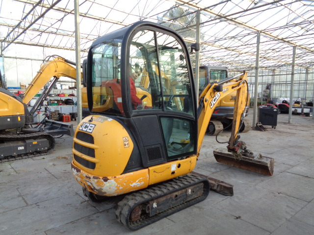 Mini pelle JCB 8018: photos 12