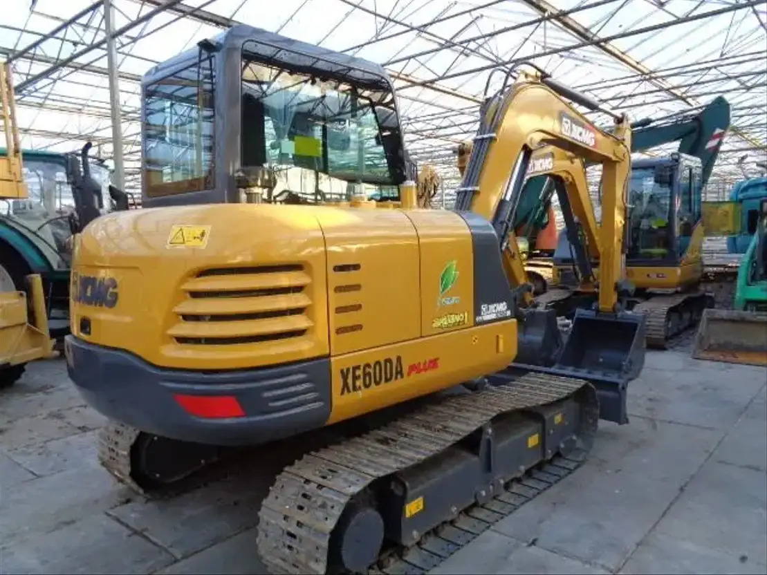 XCMG XE60DA - Pelle sur chenille: photos 1 XCMG XE60DA - Pelle sur chenille: photos 1