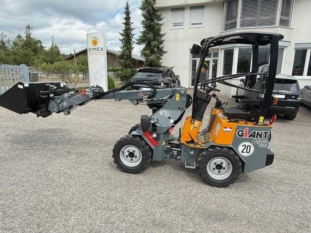 GiANT G1200 Tele  - Chargeuse sur pneus: photos 4 GiANT G1200 Tele  - Chargeuse sur pneus: photos 4