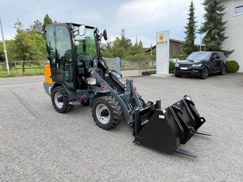 GiANT G2300 X-TRA HD  - Chargeuse sur pneus: photos 5 GiANT G2300 X-TRA HD  - Chargeuse sur pneus: photos 5