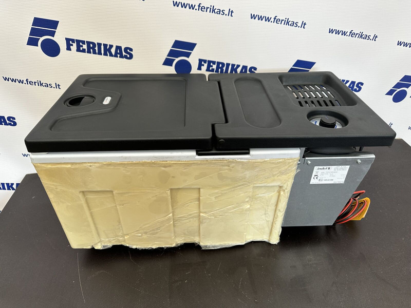 DAF Brand new fridge refrigerator XF105 / XF106 - Cabine et intérieur pour Camion: photos 5 DAF Brand new fridge refrigerator XF105 / XF106 - Cabine et intérieur pour Camion: photos 5