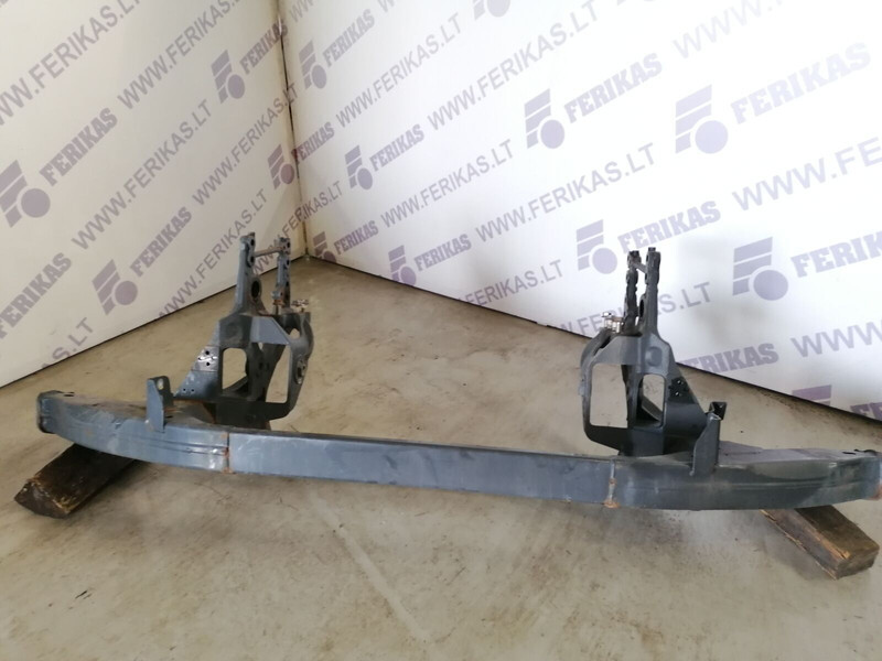 DAF XF106 - Pare-chocs pour Camion: photos 1 DAF XF106 - Pare-chocs pour Camion: photos 1
