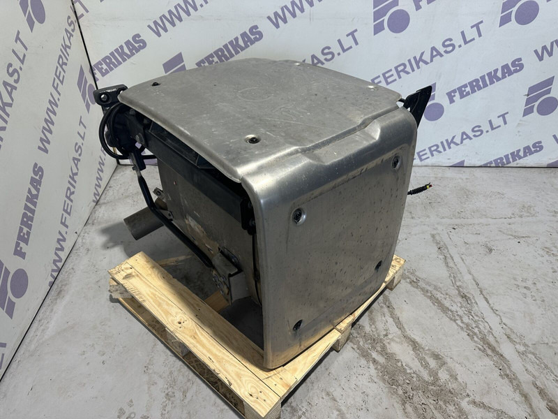 DAF exhaust catalyst - Catalyseur pour Camion: photos 1 DAF exhaust catalyst - Catalyseur pour Camion: photos 1