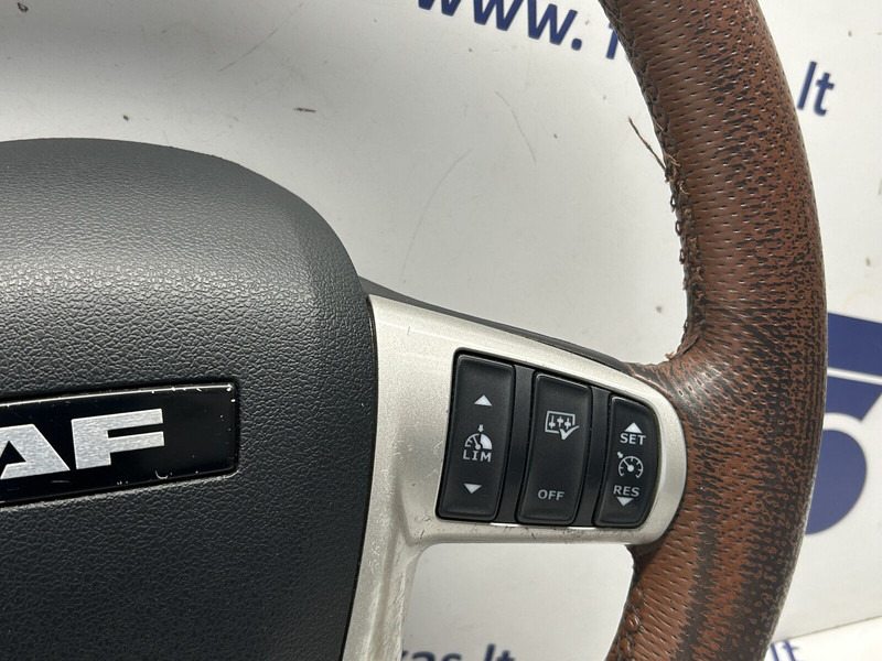 DAF steering wheel - Volant pour Camion: photos 4 DAF steering wheel - Volant pour Camion: photos 4