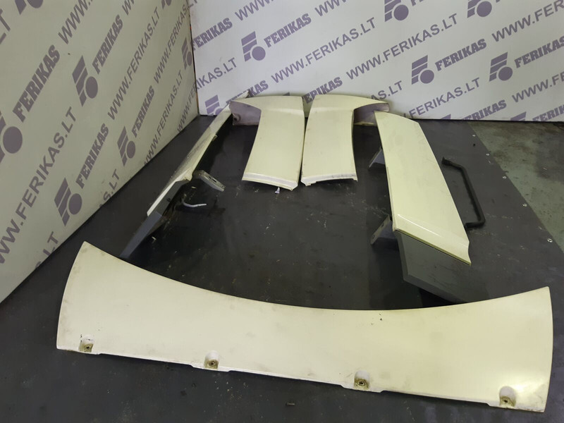 DAF superspace complete spoilers set - Aérodynamique/ Spoilers pour Camion: photos 1 DAF superspace complete spoilers set - Aérodynamique/ Spoilers pour Camion: photos 1