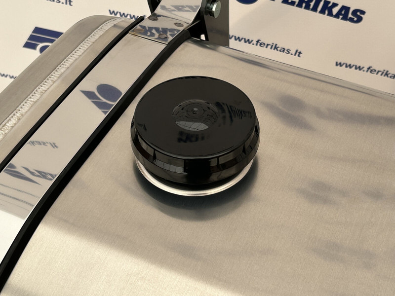 Réservoir hydraulique pour Camion neuf Hydraulic aluminum oil tank 250L: photos 7 Réservoir hydraulique pour Camion neuf Hydraulic aluminum oil tank 250L: photos 7