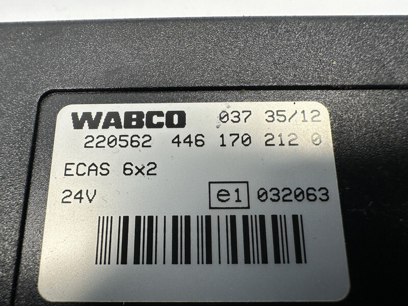 Iveco ECAS control unit - Bloc de gestion pour Camion: photos 3 Iveco ECAS control unit - Bloc de gestion pour Camion: photos 3