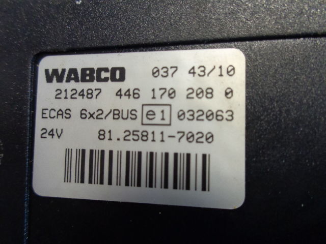 MAN ECAS (WORLDWIDE DELIVERY) - Bloc de gestion pour Camion: photos 2 MAN ECAS (WORLDWIDE DELIVERY) - Bloc de gestion pour Camion: photos 2