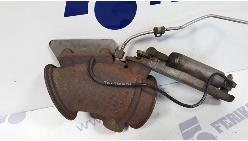 MAN EURO 6 exhaust elbow - Tube d'echappement pour Camion: photos 4 MAN EURO 6 exhaust elbow - Tube d'echappement pour Camion: photos 4