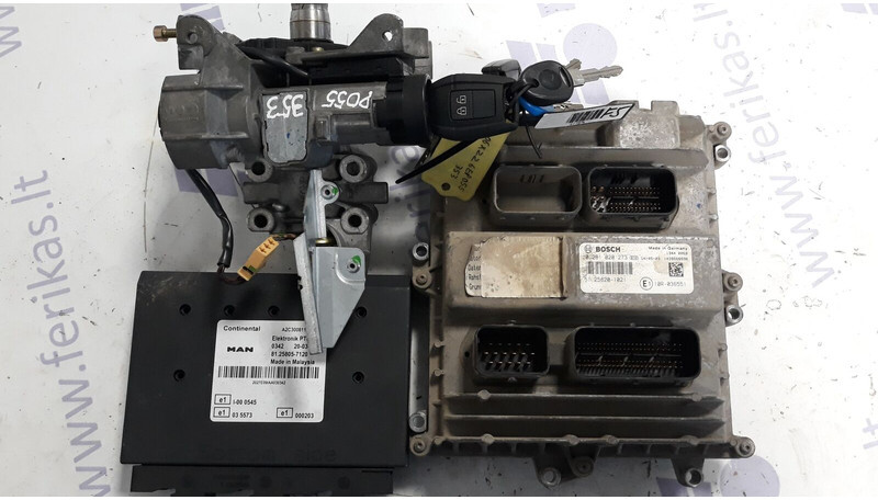 MAN TGX - Bloc de gestion pour Camion: photos 1 MAN TGX - Bloc de gestion pour Camion: photos 1