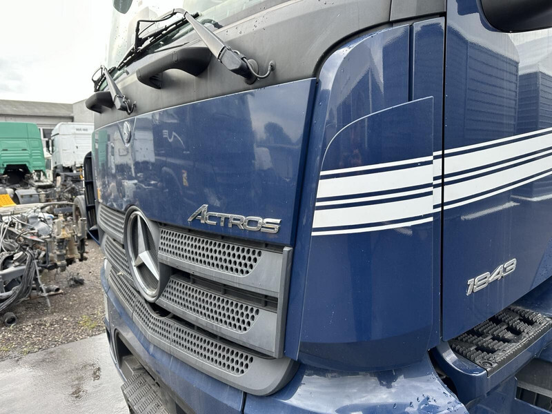 Mercedes-Benz Actros 1843 LS - Capot pour Camion: photos 3 Mercedes-Benz Actros 1843 LS - Capot pour Camion: photos 3
