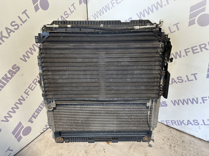 Mercedes-Benz Actros MP4 - Radiateur pour Camion: photos 4 Mercedes-Benz Actros MP4 - Radiateur pour Camion: photos 4