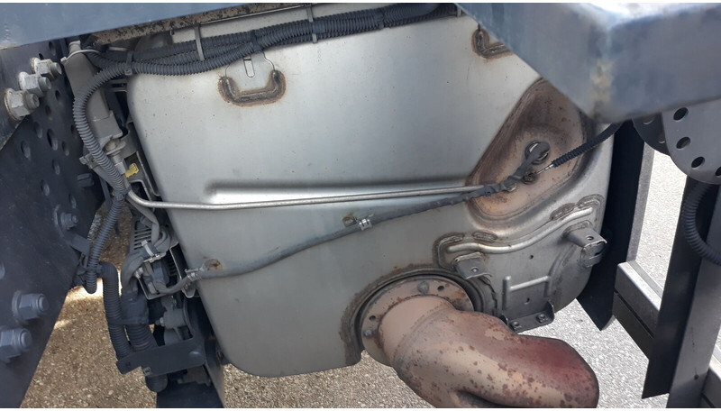 Mercedes-Benz Actros MP4 - Catalyseur pour Camion: photos 3 Mercedes-Benz Actros MP4 - Catalyseur pour Camion: photos 3
