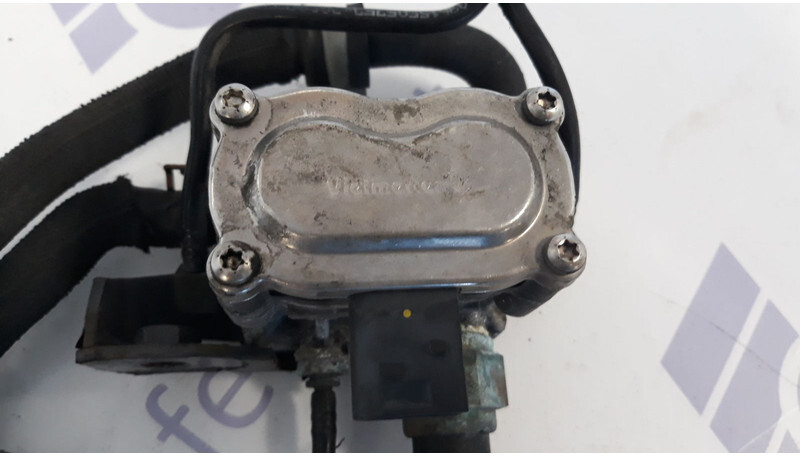 Mercedes-Benz valve block - Valve pour Camion: photos 1 Mercedes-Benz valve block - Valve pour Camion: photos 1