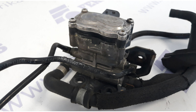 Mercedes-Benz valve block - Valve pour Camion: photos 4 Mercedes-Benz valve block - Valve pour Camion: photos 4