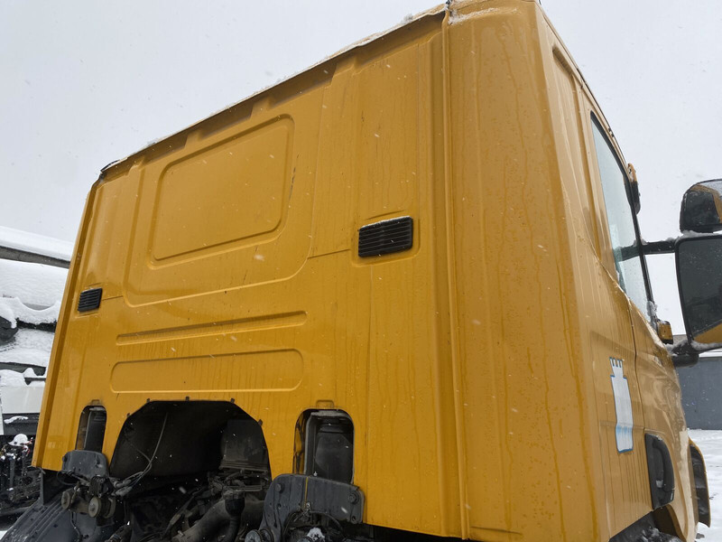 Scania P340 - Cabine et intérieur pour Camion: photos 5 Scania P340 - Cabine et intérieur pour Camion: photos 5