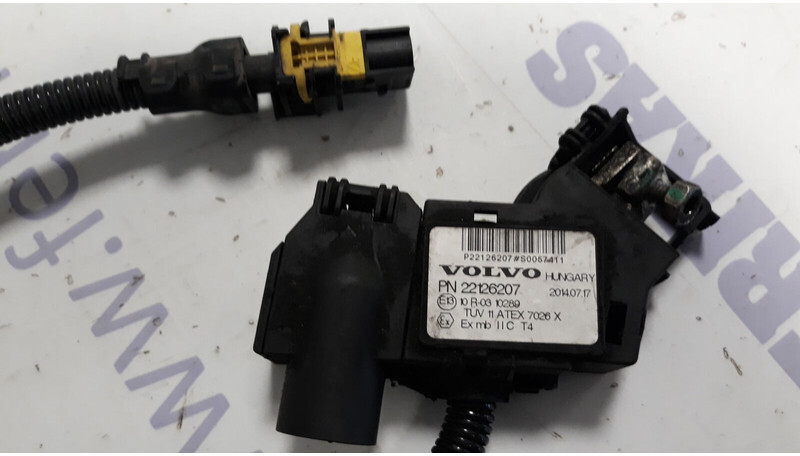 Volvo battery sensor - Capteur pour Camion: photos 1 Volvo battery sensor - Capteur pour Camion: photos 1