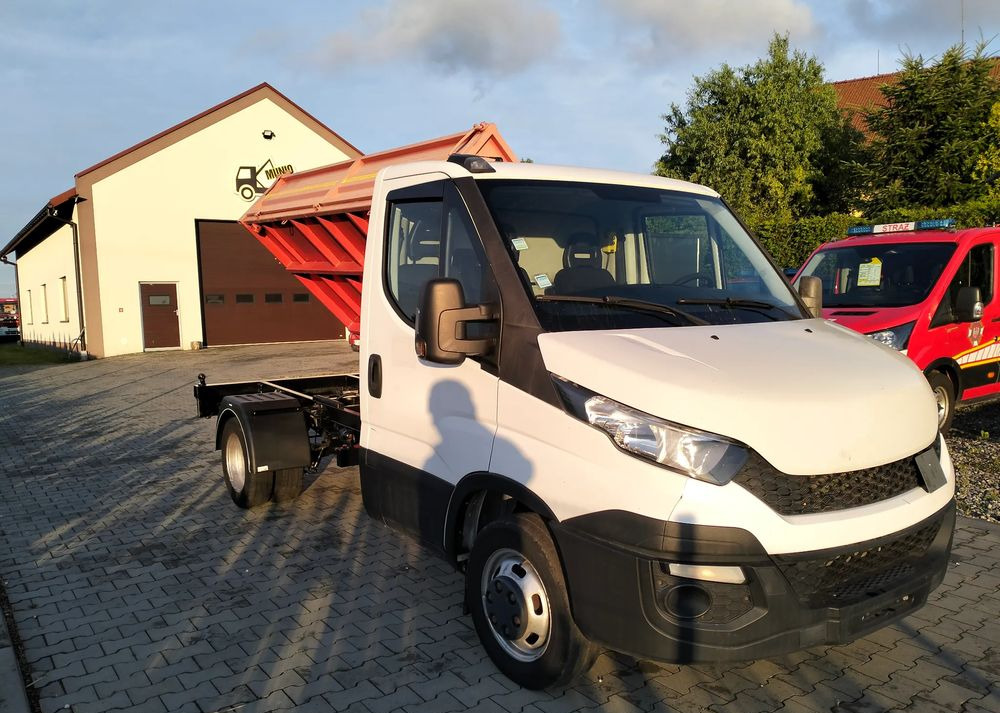 Véhicule utilitaire benne Iveco Daily 35C13 wywrotka wywrot kiper tipper wyklapac: photos 7