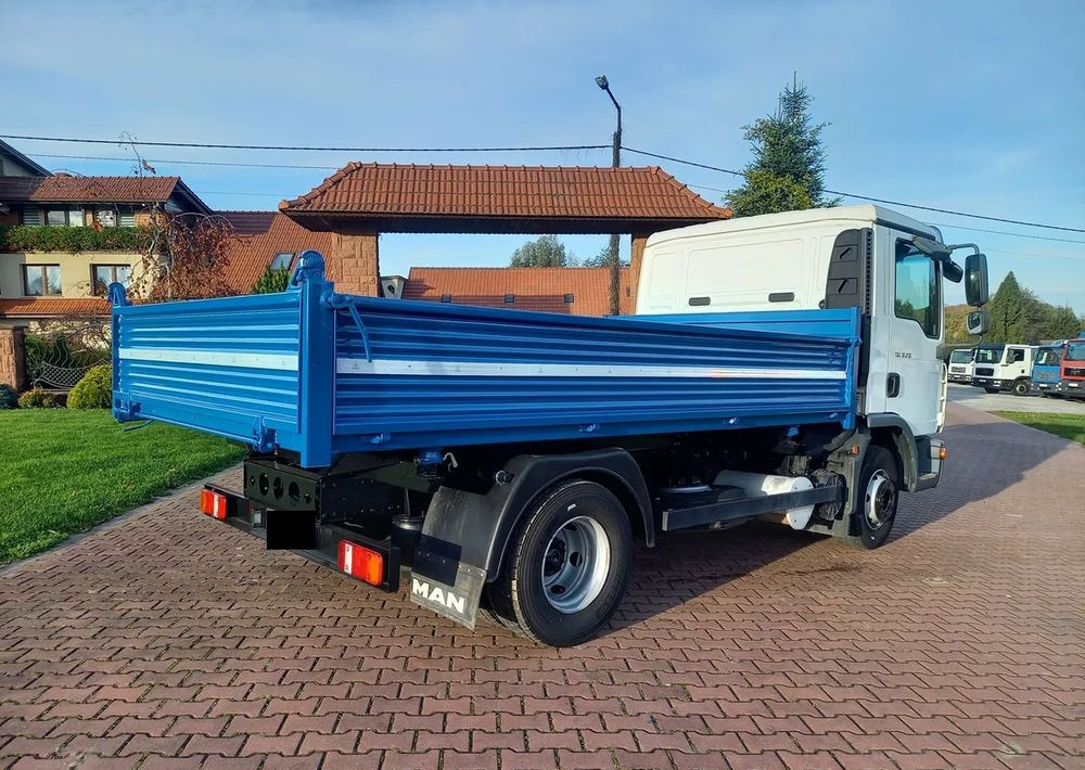 MAN TGL 12 210 EURO 4 !!! - Camion benne: photos 5 MAN TGL 12 210 EURO 4 !!! - Camion benne: photos 5